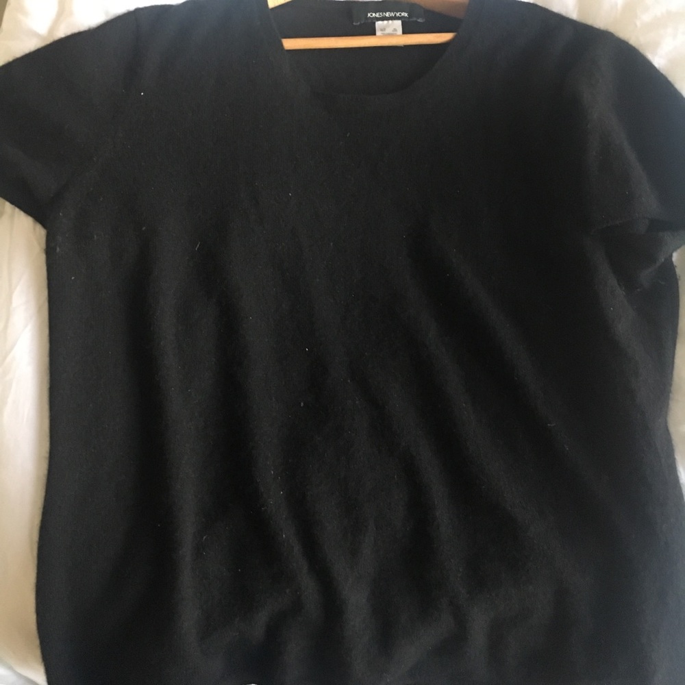 Cropped cashmere top